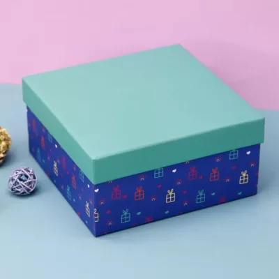 Подарочная коробка «Gift», 17*17*8