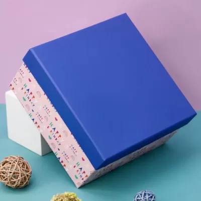 Подарочная коробка «Happy birthday», 15*15*6.5