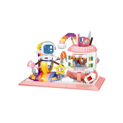 Конструктор 3D из миниблоков Астронавт ver.2 1557 деталей
