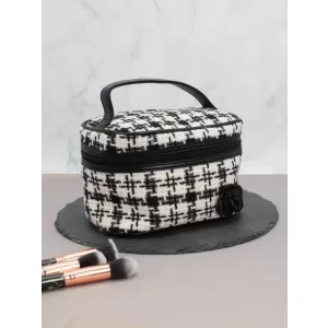 Косметичка "Flower", black (13х19х14 см)