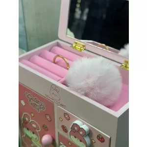 Шкатулка для украшений Зайка с тремя ящиками и дверцей