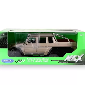 Машинка WELLY 1:24 Mercedeces-Benz G63 AMG 6X6, золотой